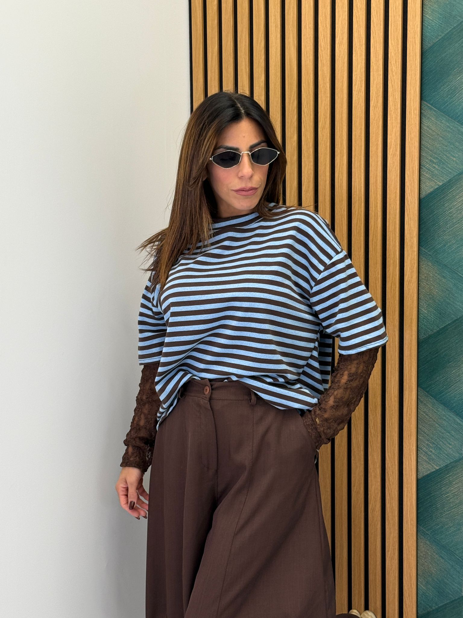 T-shirt con pizzo 21378